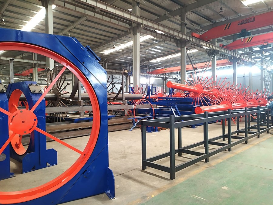 在橋梁施工中，為什么越來(lái)越多的人選擇使用鋼筋籠滾焊機(jī)？